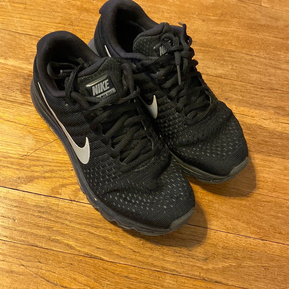 Nike air max